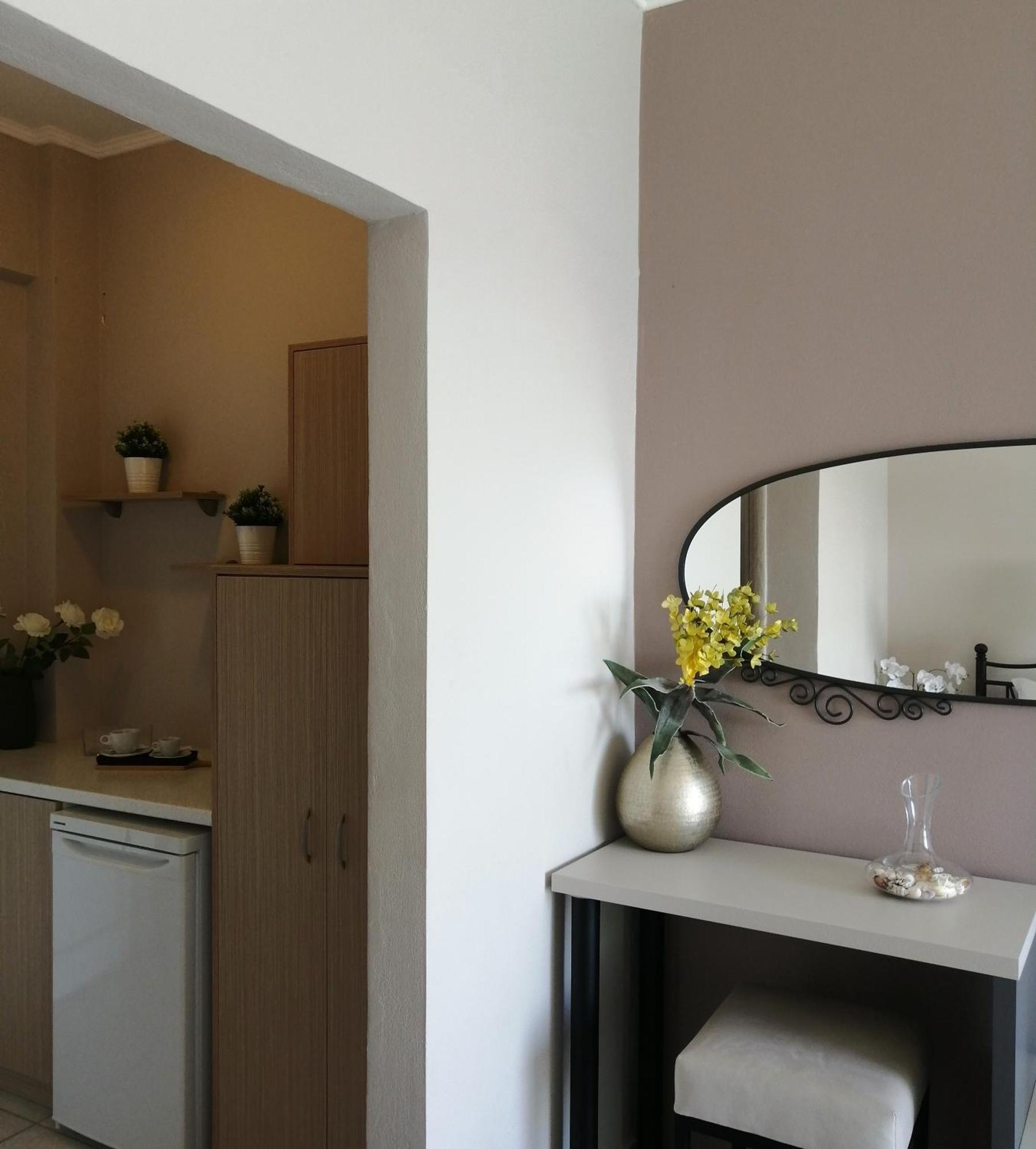 Anel Rooms Himare Bagian luar foto